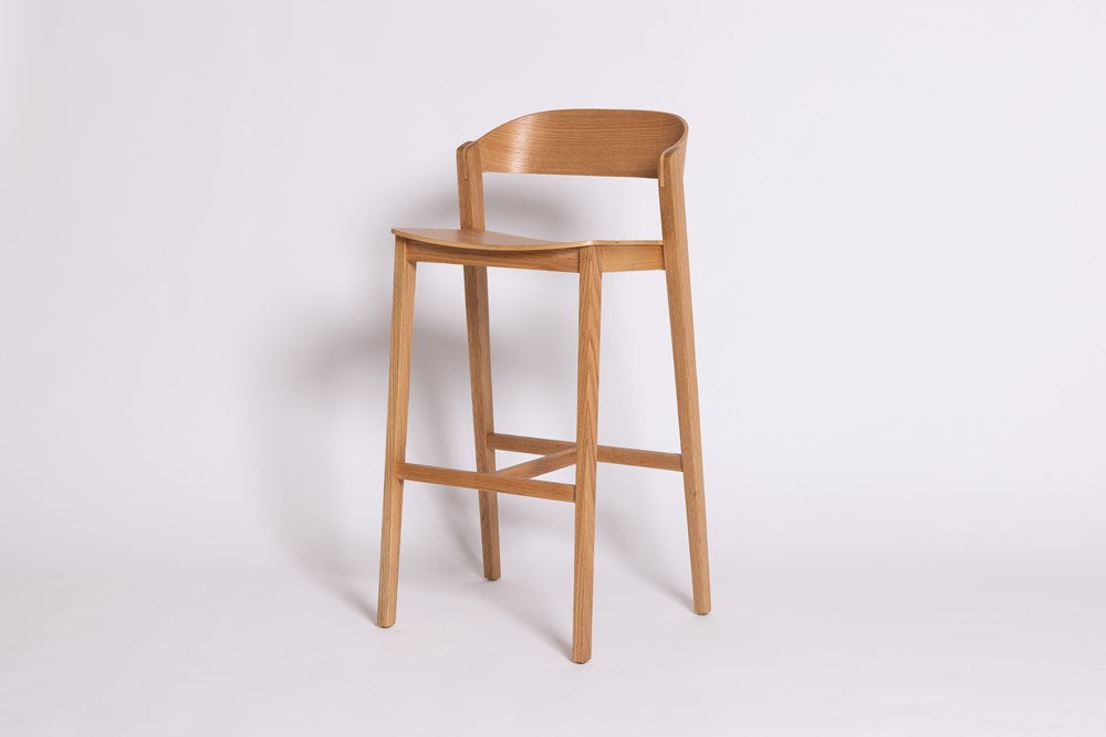 Read Bar Stool