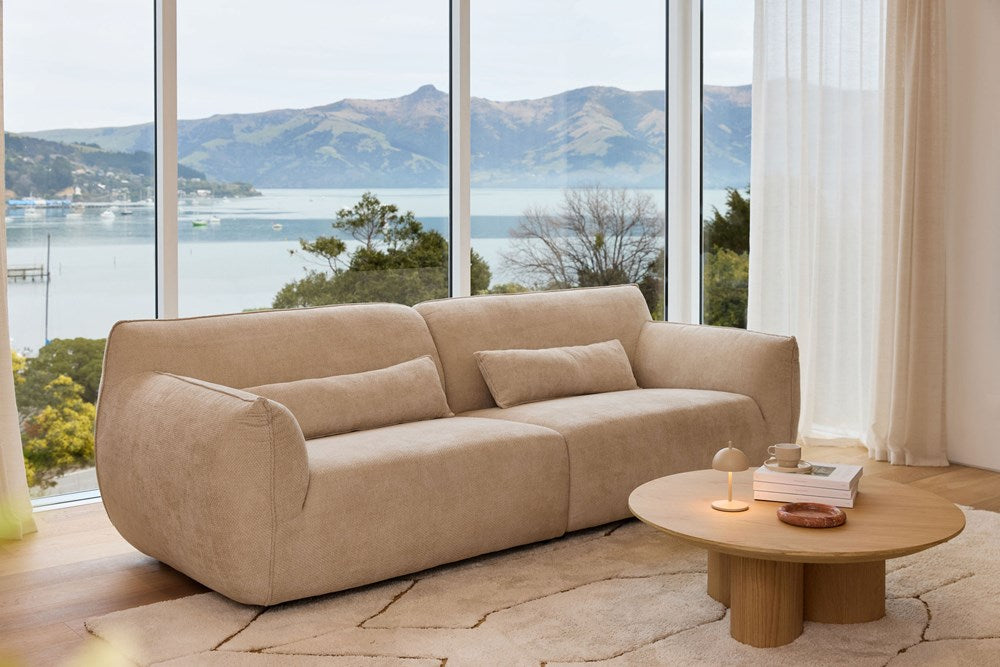 Dyne Sofa