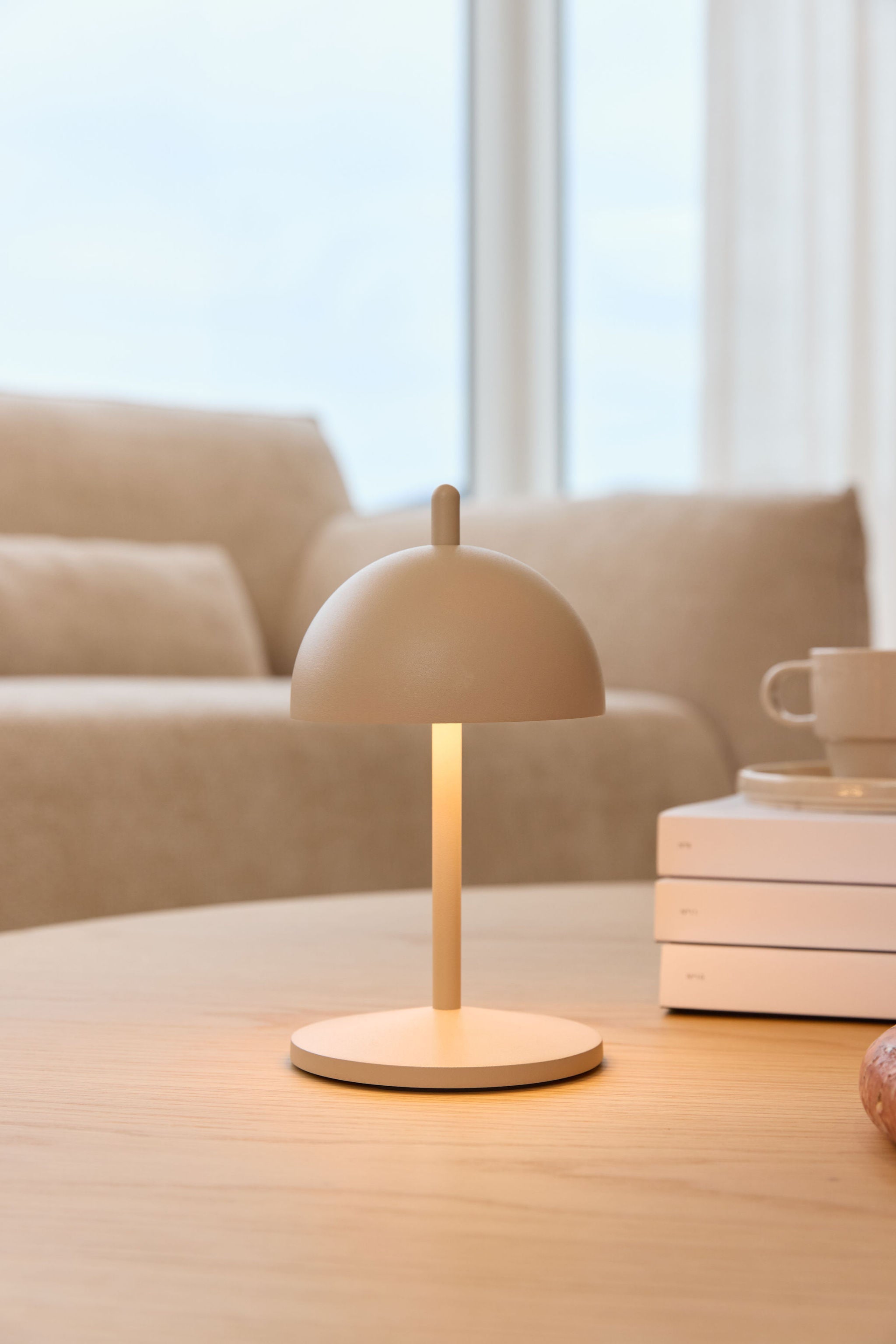 Eric Table Lamp