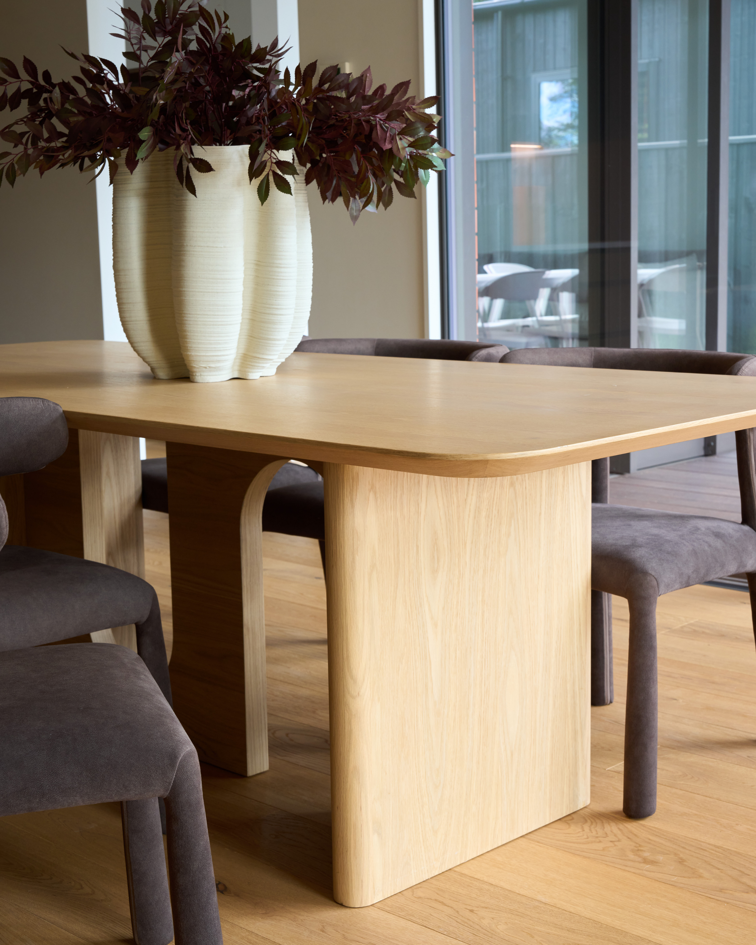 Lucca Dining Table