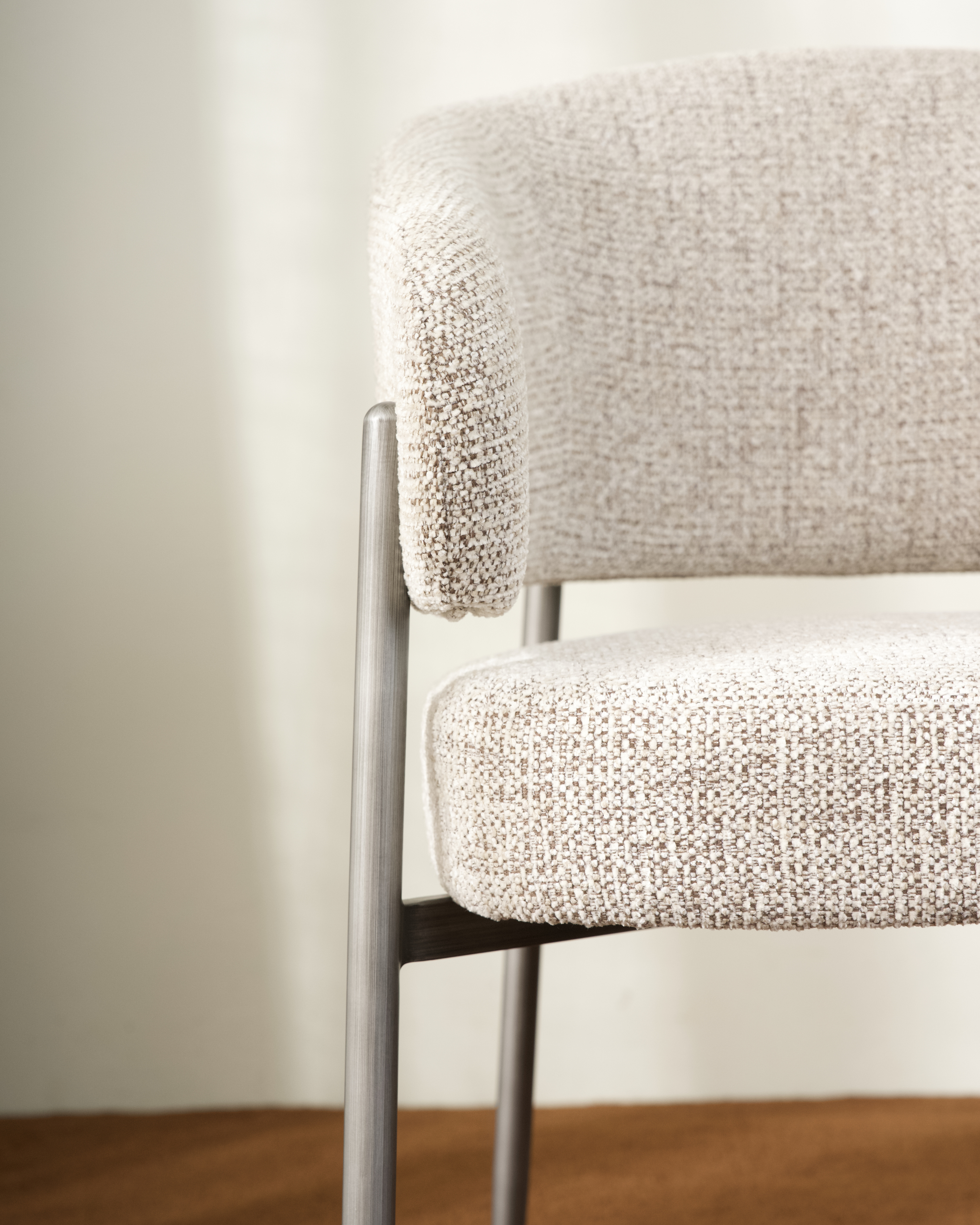 Arlo Chair