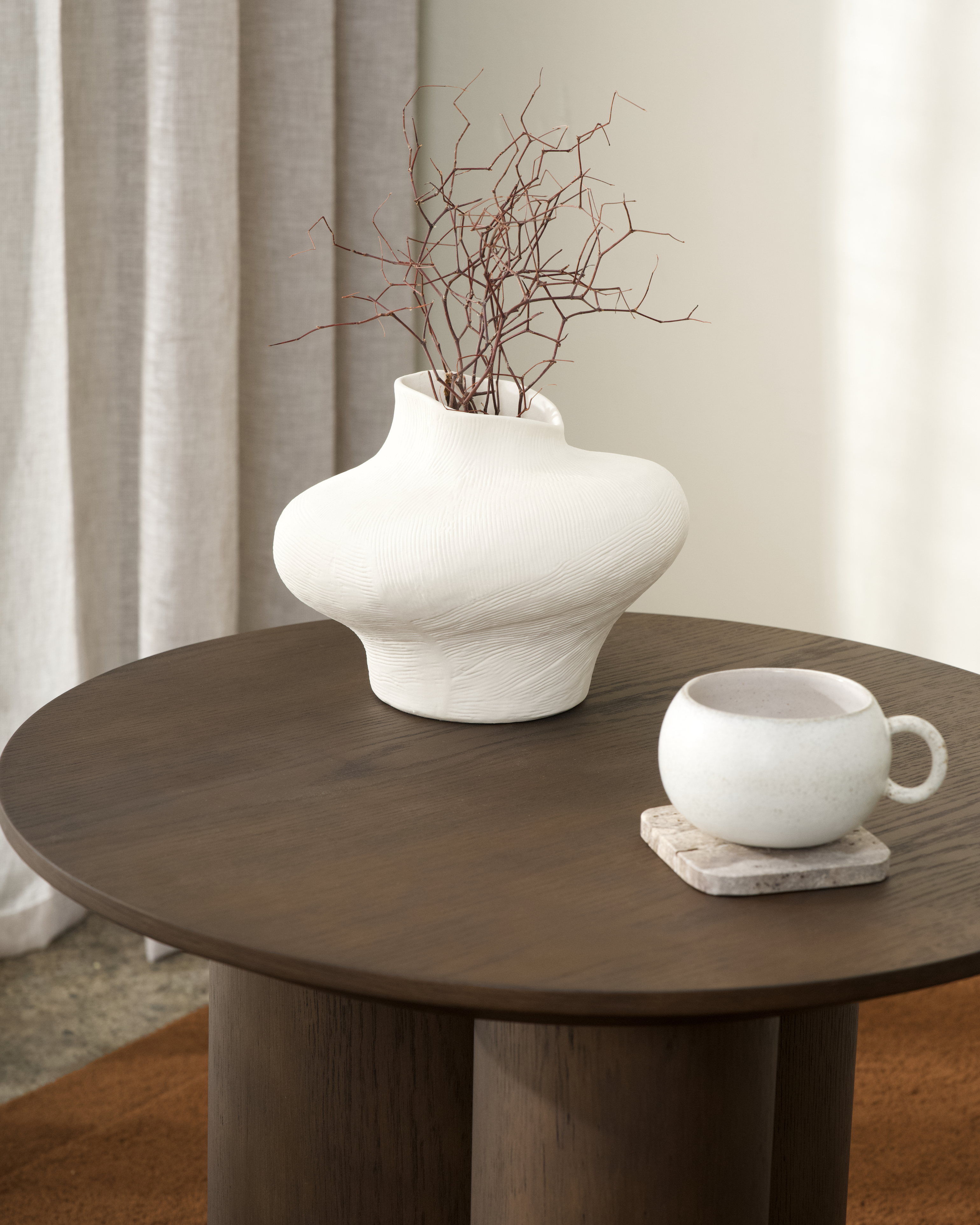 Teana Vase