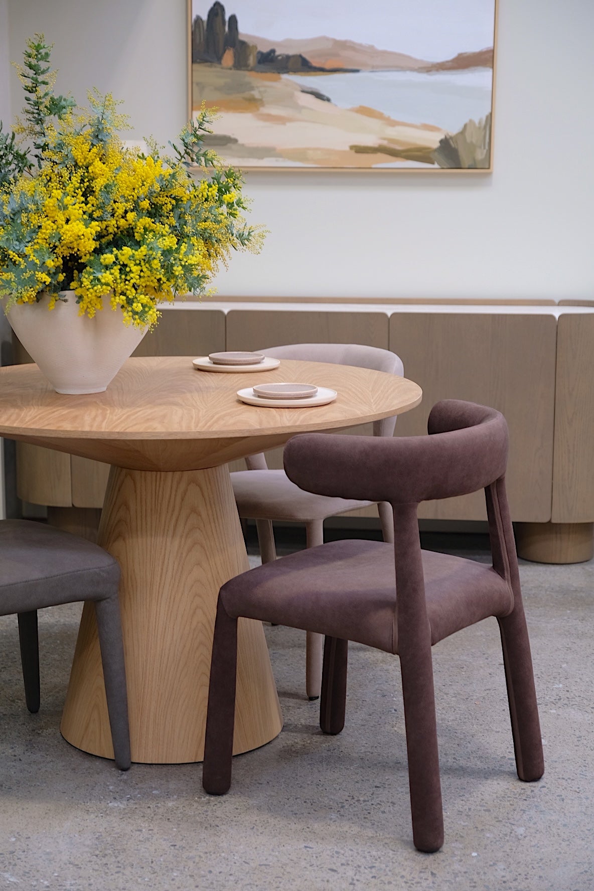 Niche Dining Table