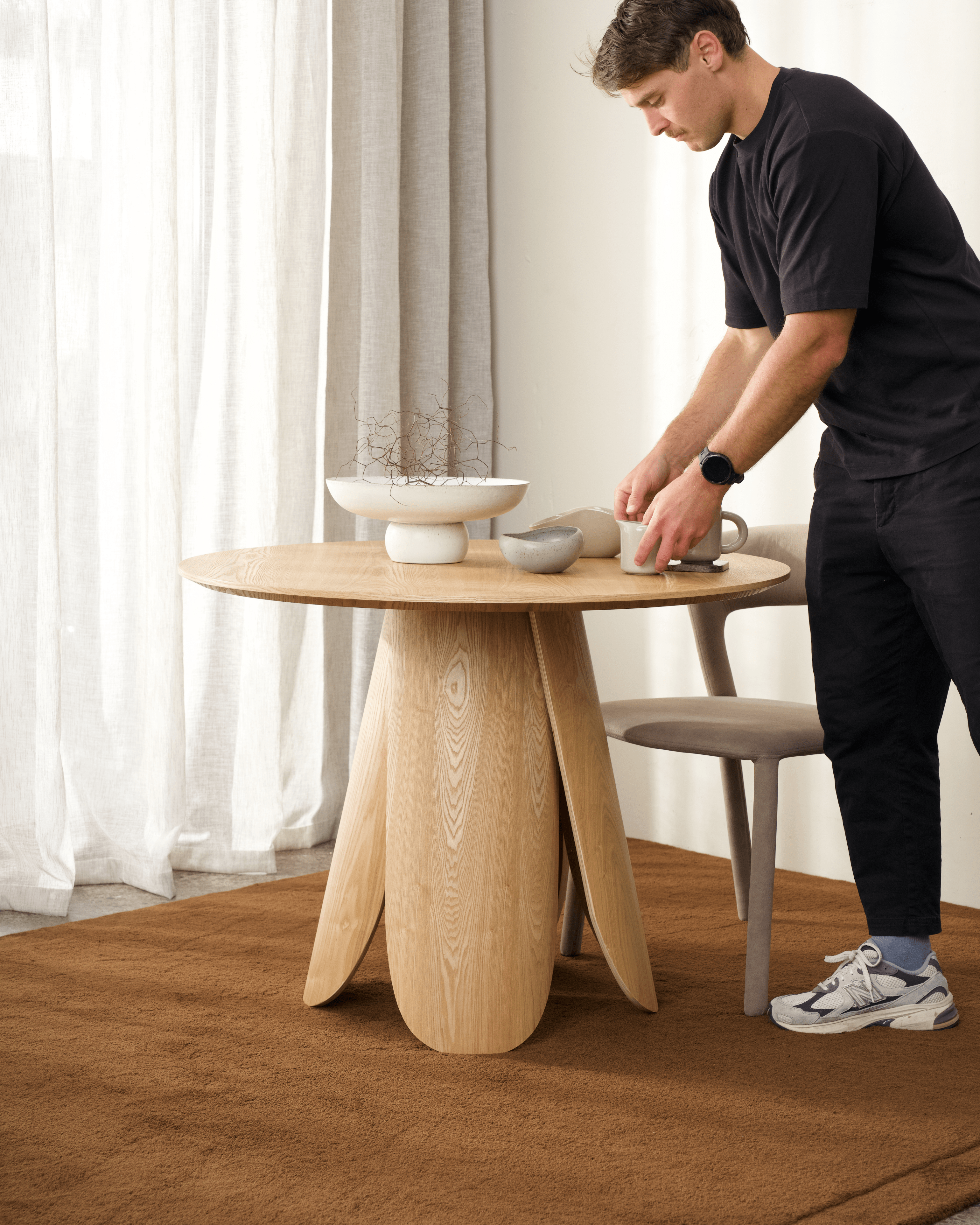 Otte Dining Table