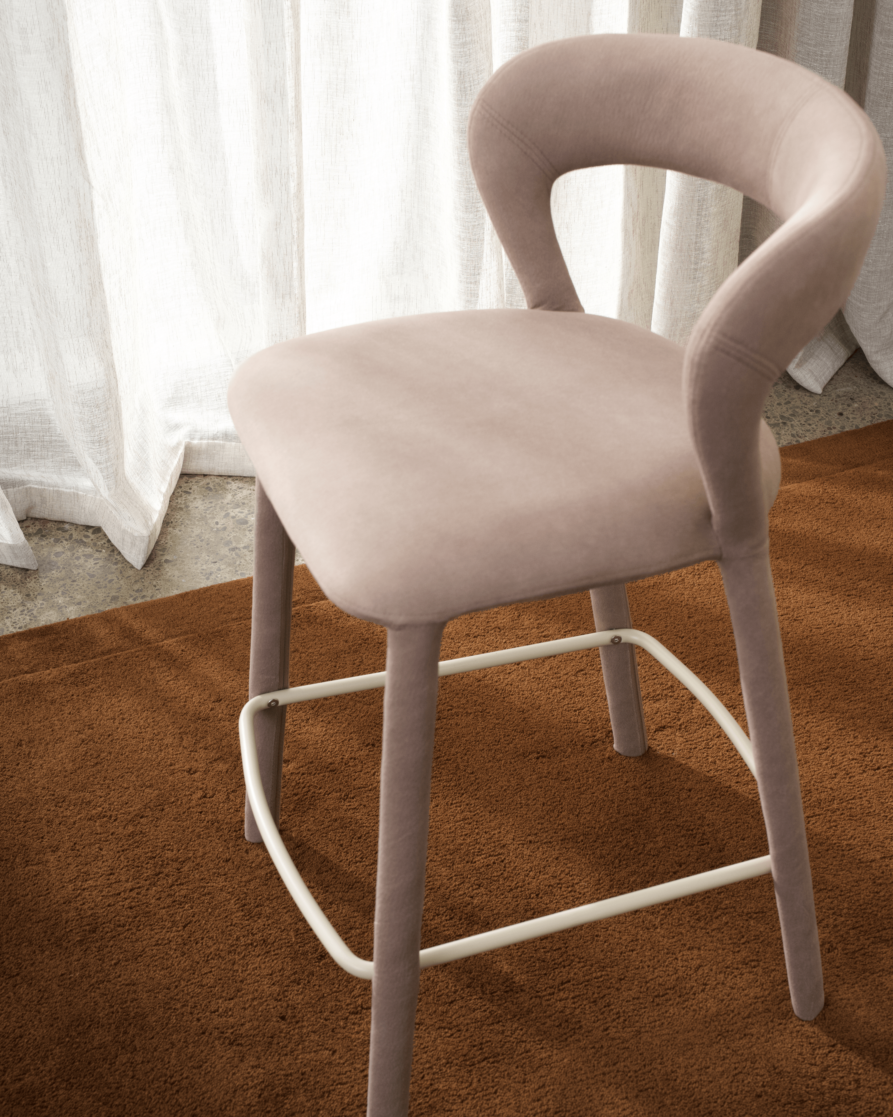 Beu Bar Stool