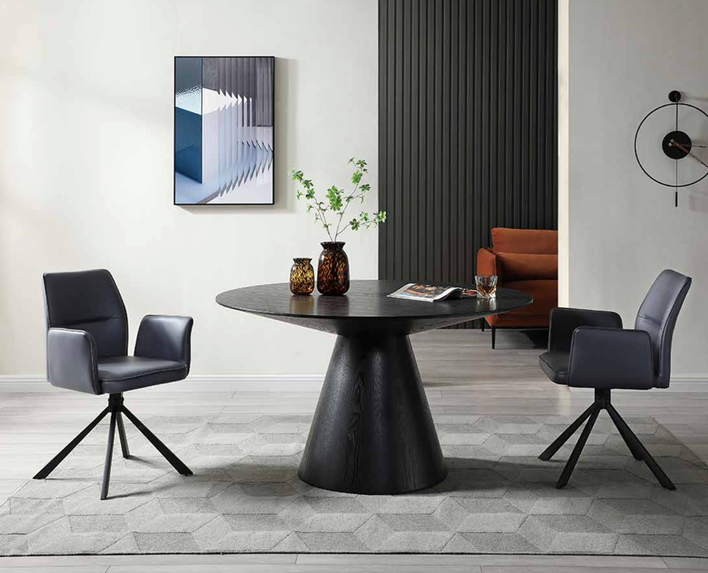 Niche Dining Table